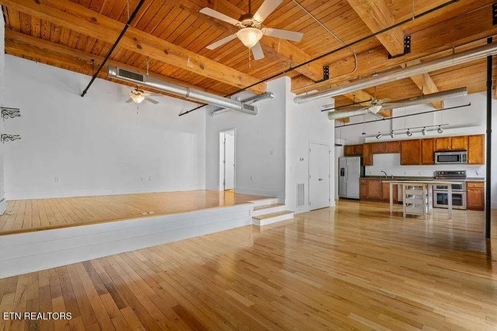 Candy-208-184324432625