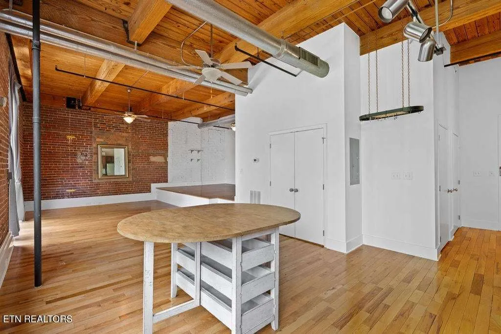 Candy-208-184329473050