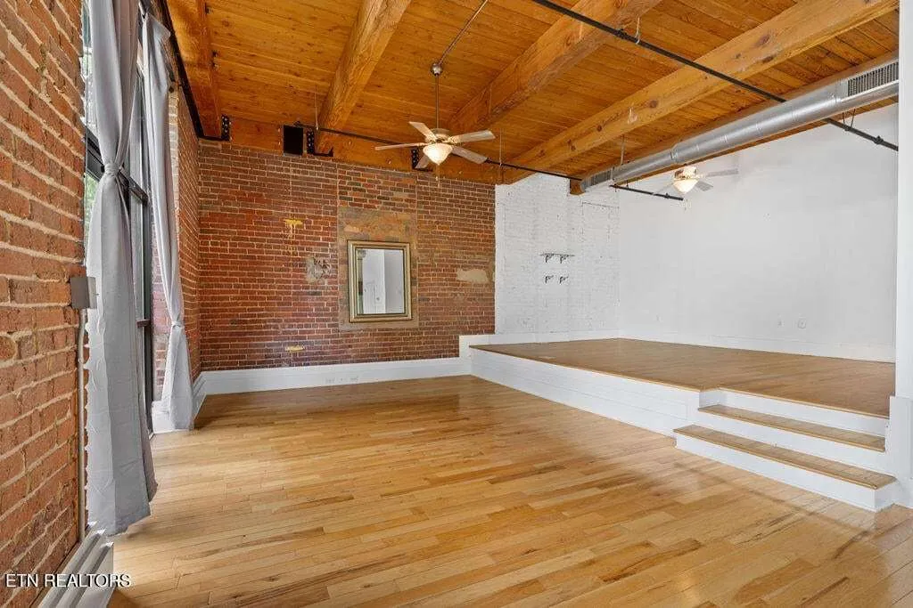 Candy-208-184330675324