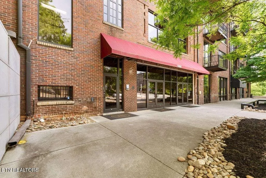 Candy-208-184342154709