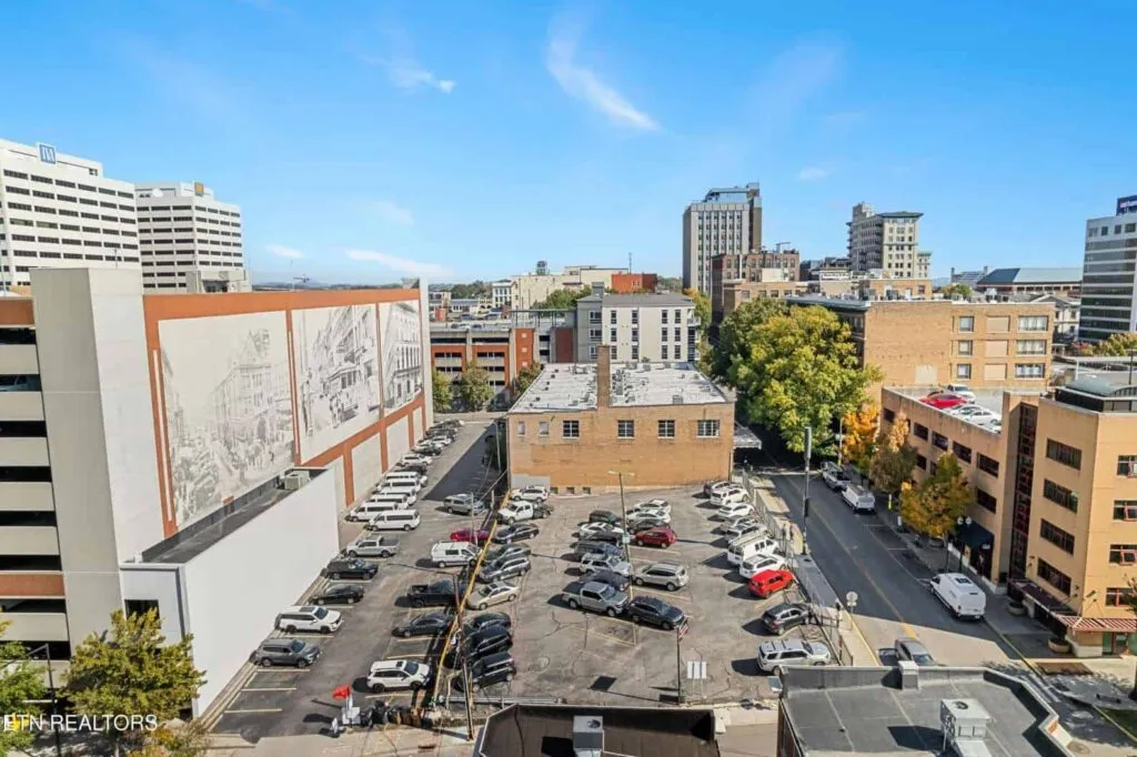 Daylight-171521003964