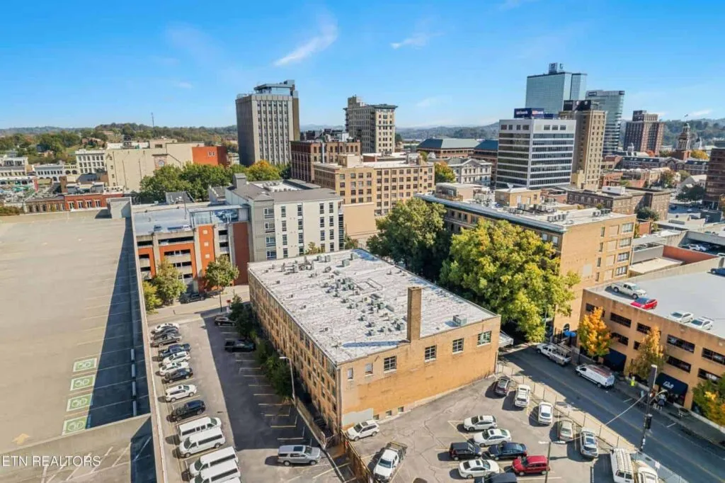 Daylight-171544775390