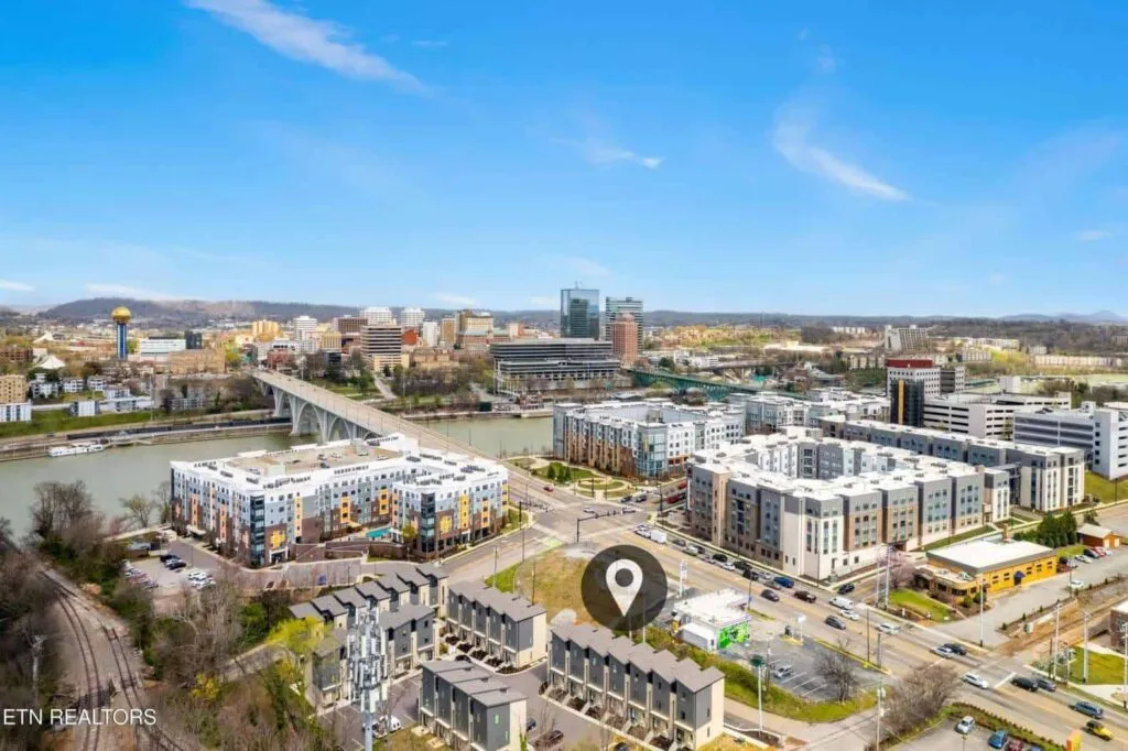 The-Saint-022059069699 The-Saint-022059069699