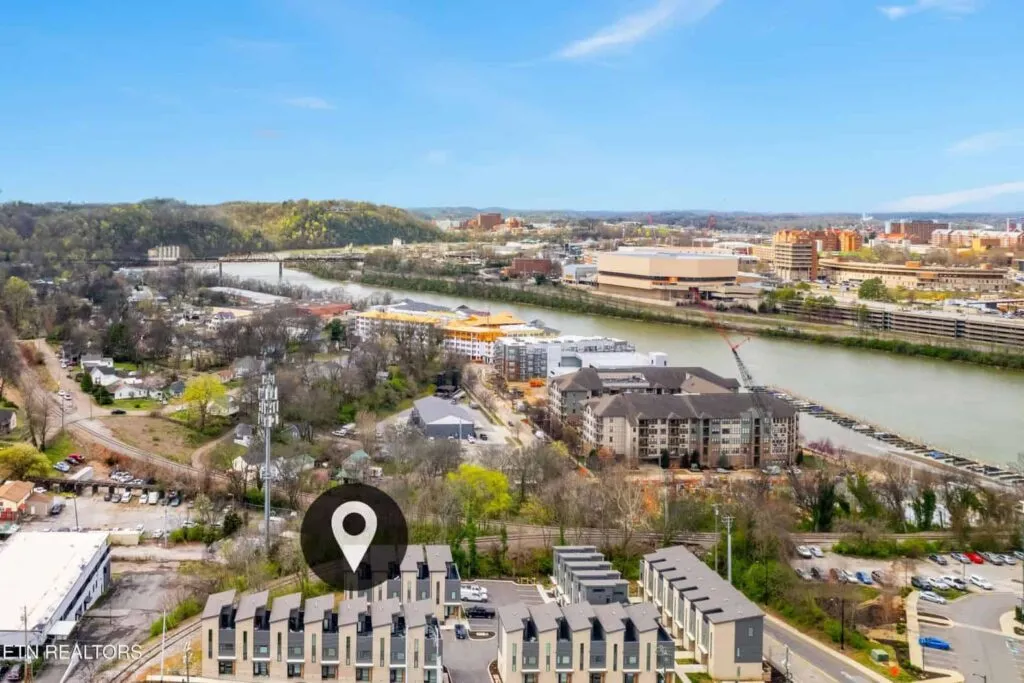 The-Saint-022122114145 The-Saint-022122114145