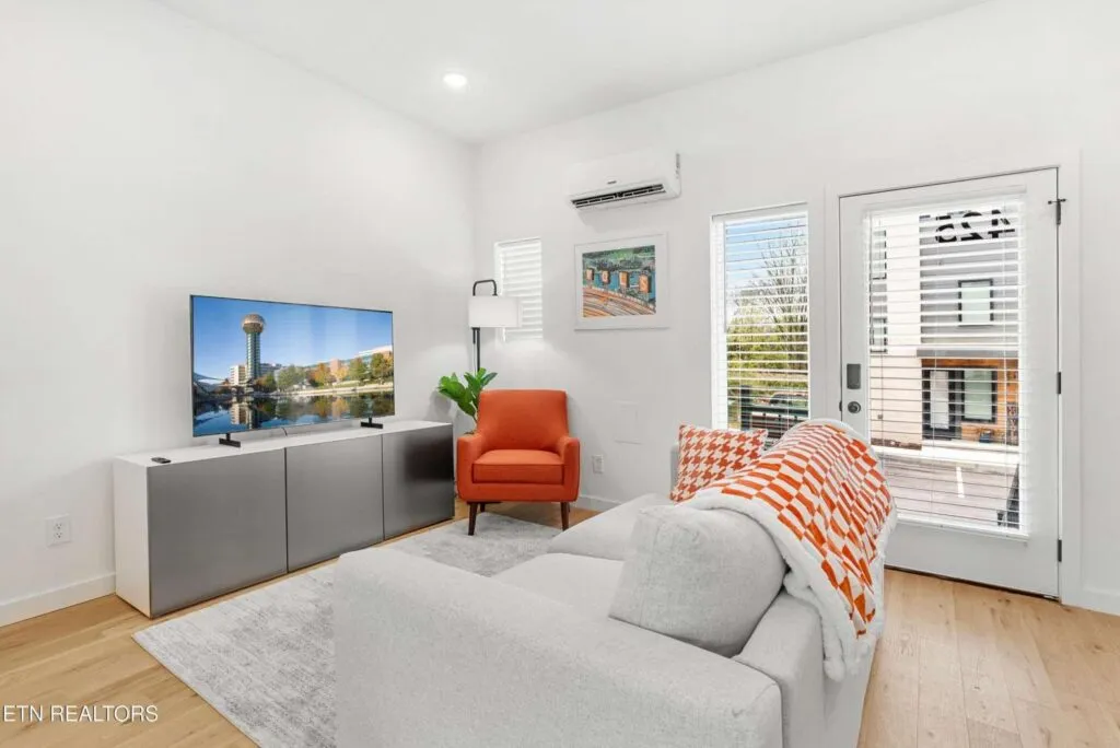 The-Saint-022209436148 The-Saint-022209436148