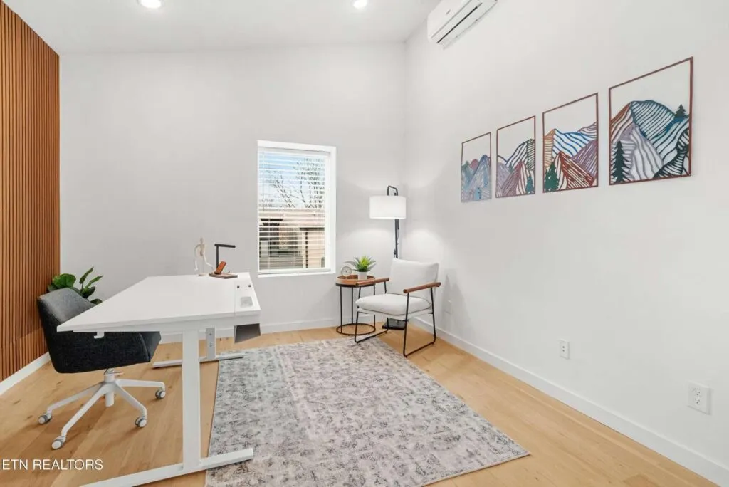 The-Saint-022312794214 The-Saint-022312794214