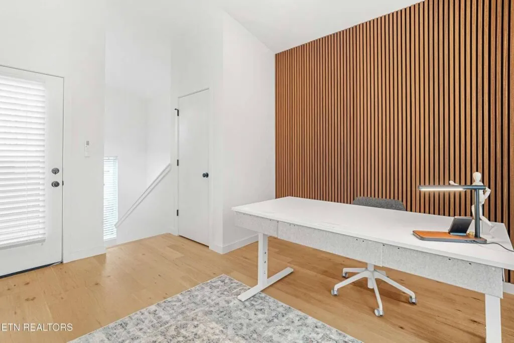 The-Saint-022316555066 The-Saint-022316555066