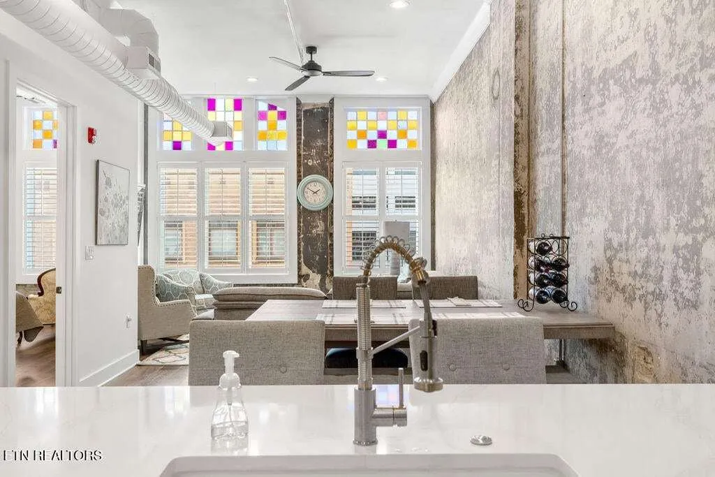 century-4164508824518-2