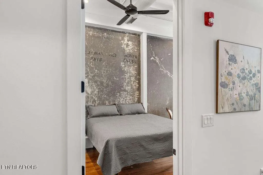 century-4164535816567-2