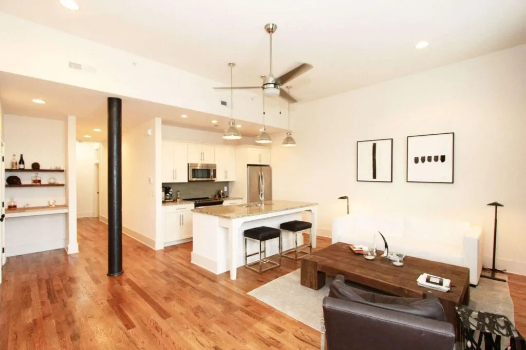 105-Mews-Way-03202551405504