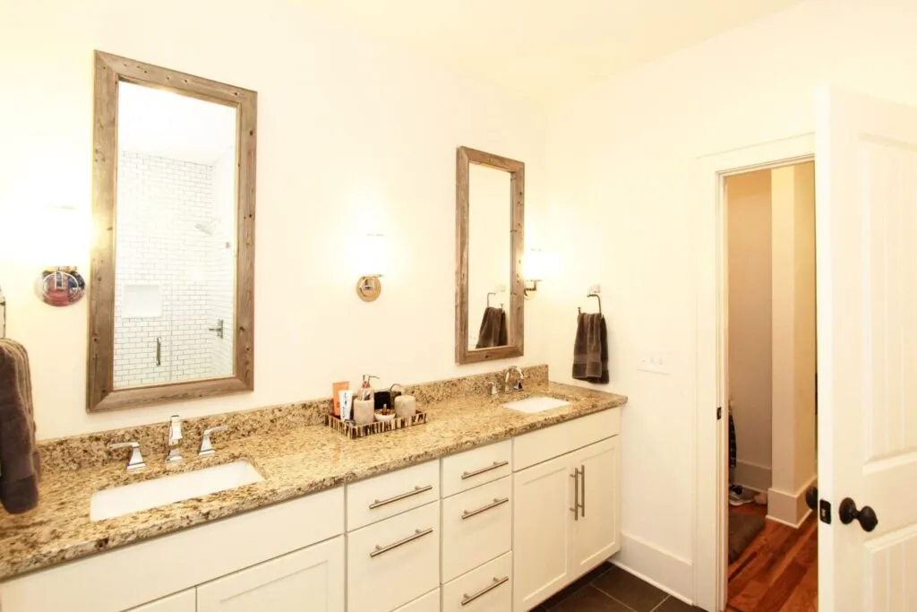 105-Mews-Way-03202727768473