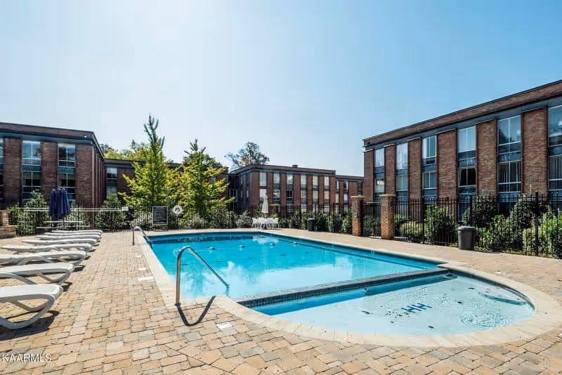 1400-Kenesaw-90001198456