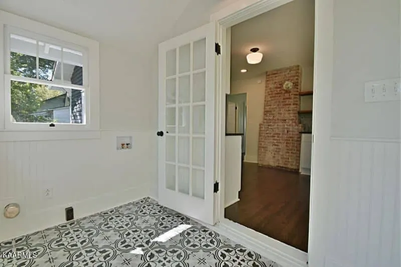 2014-E-Glenwood-Ave-2823925197000000-o