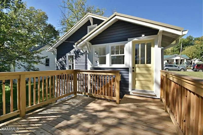 2014-E-Glenwood-Ave-2827516053000000-o