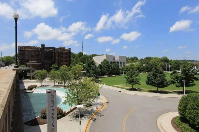 20161007120034720785000000-o