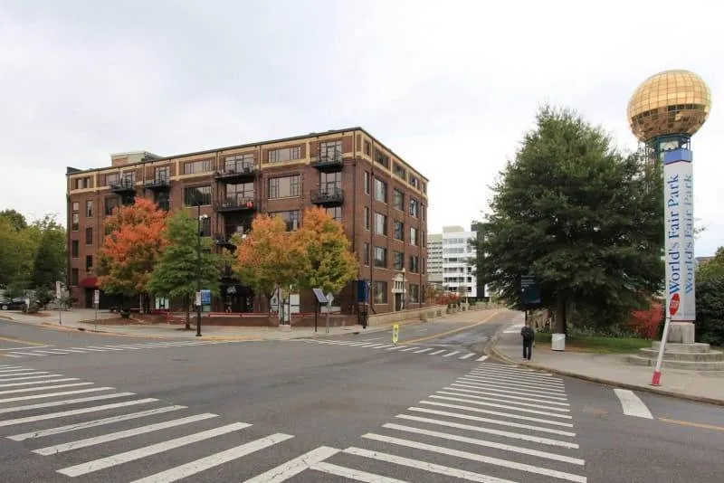 20161028204920560087000000-o