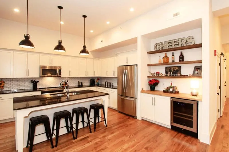 20161214000508523807000000-o