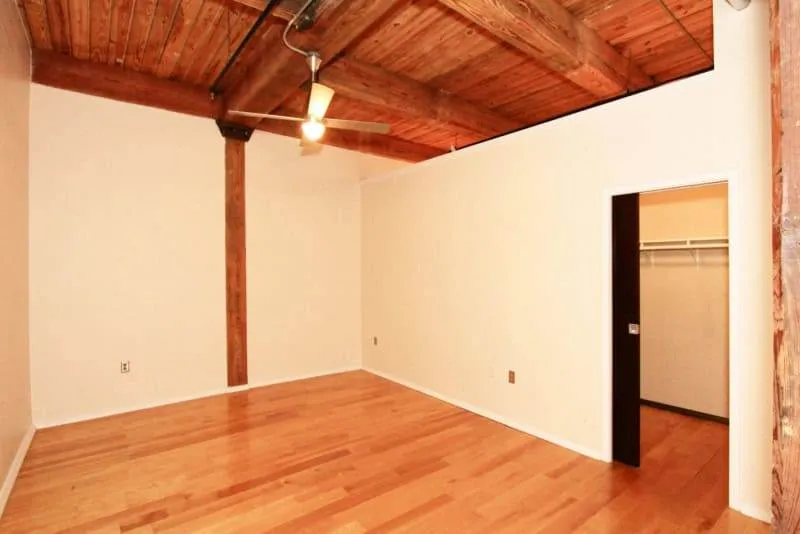 20161219170055056762000000-o