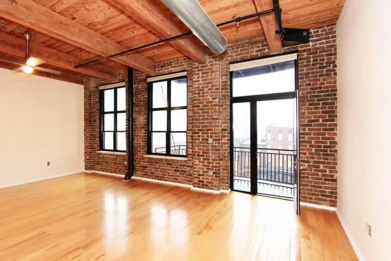 20161219170443474372000000-o