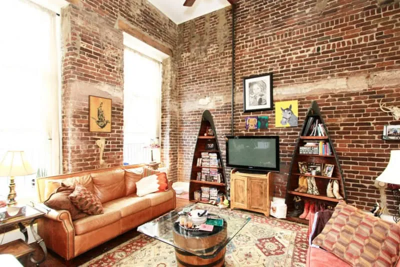 20170220225328475899000000-o