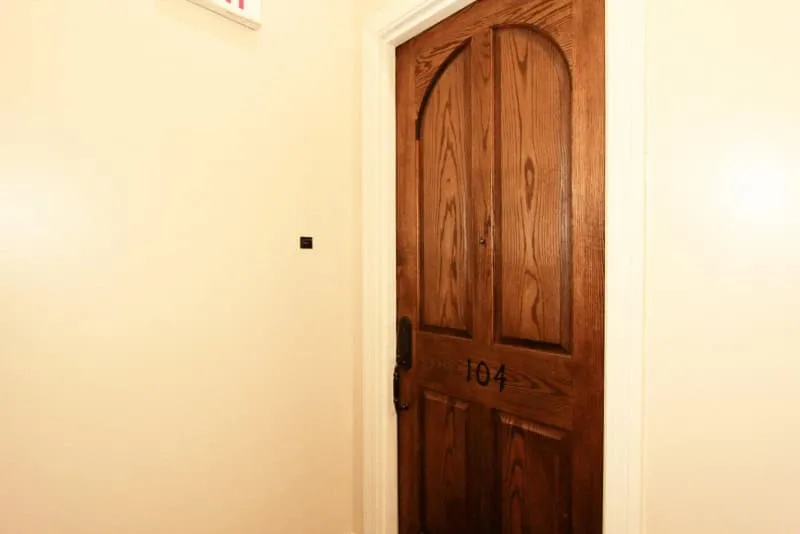 20170220225342337941000000-o