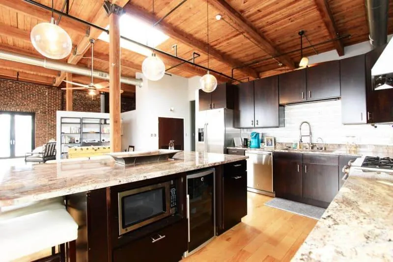 20170329181753169209000000-o