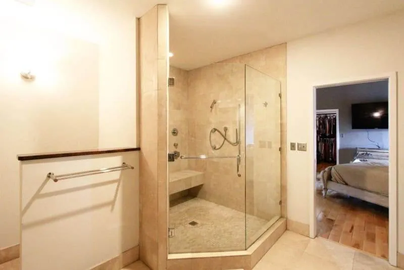 20170329182243413805000000-o