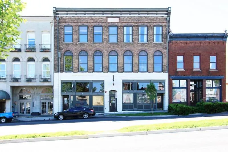 20170503155018159915000000-o 20170503155018159915000000-o