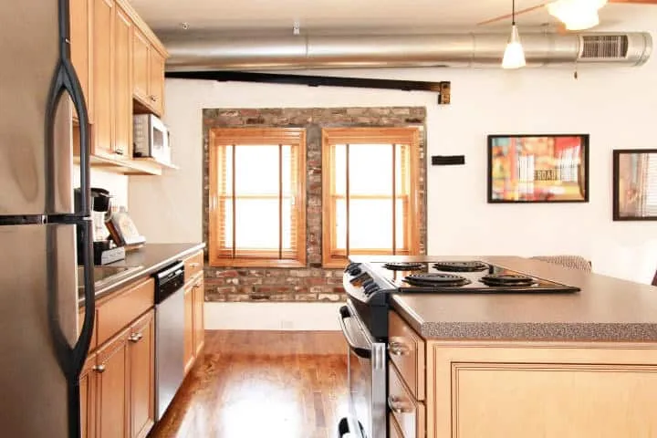 20170607032730475259000000-o