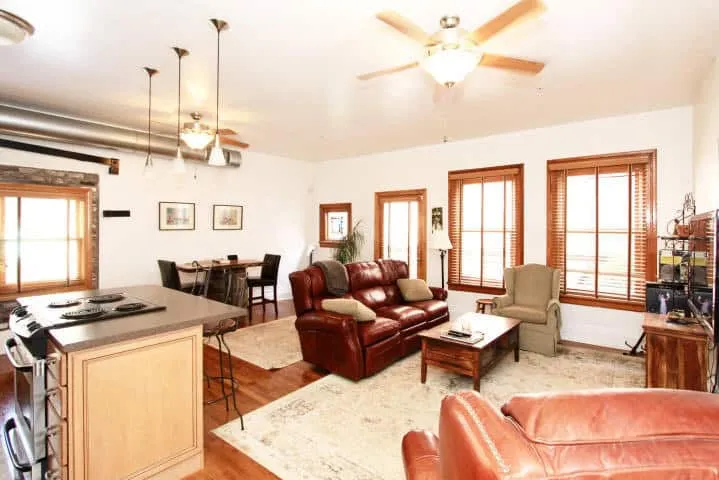 20170607032954326371000000-o