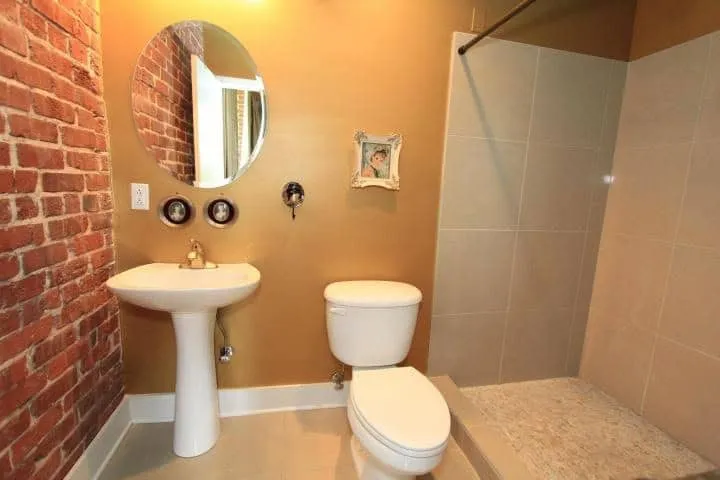 20170711143835461208000000-o