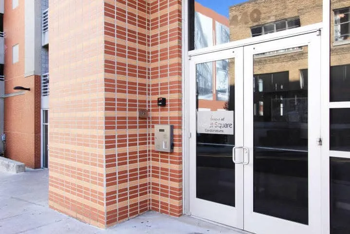 20170817182316609517000000-o 20170817182316609517000000-o