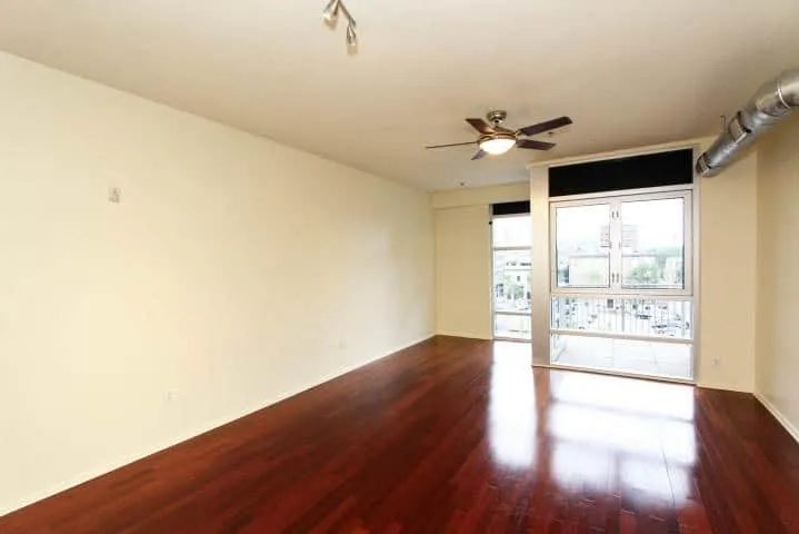 20170818014300443078000000-o 20170818014300443078000000-o