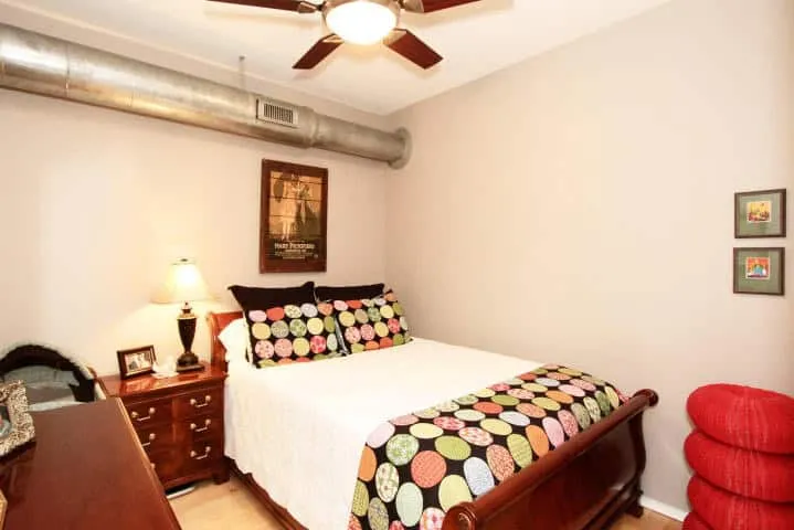 20170831232540399963000000-o 20170831232540399963000000-o