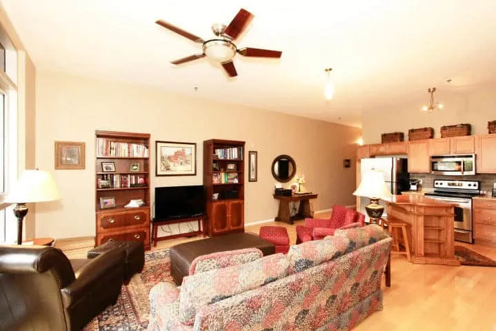 20170831233839709087000000-o 20170831233839709087000000-o