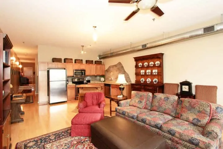 20170831233841758046000000-o 20170831233841758046000000-o