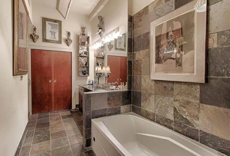 20180407133608989244000000-o