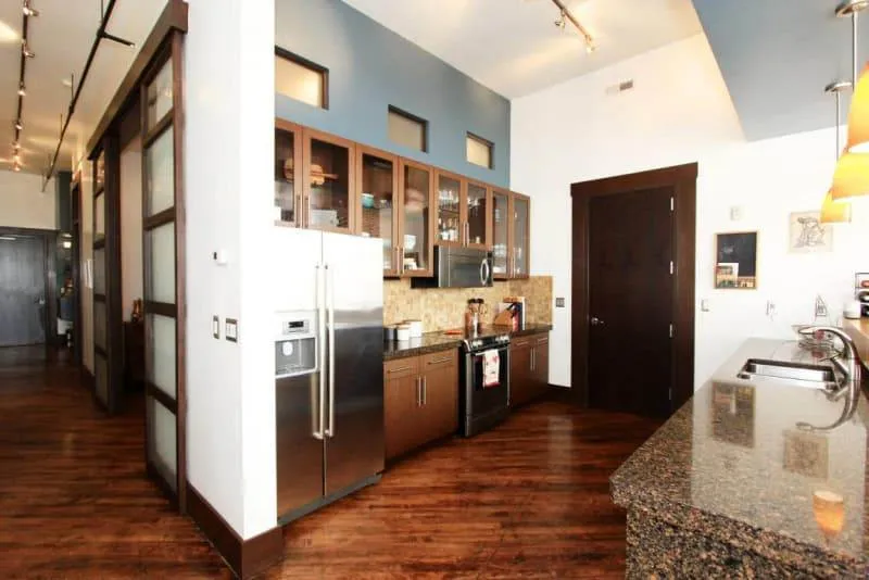 20180419122605560127000000-o