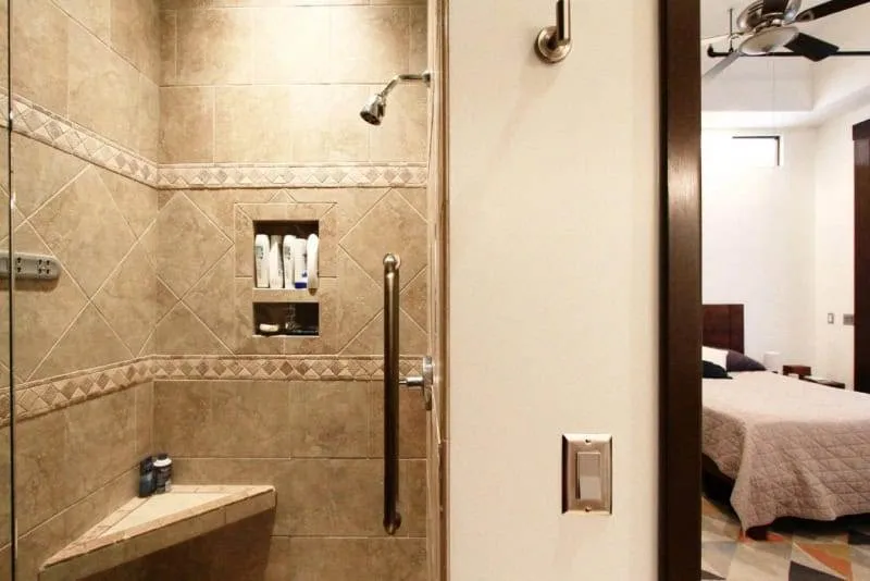 20180419122840190536000000-o