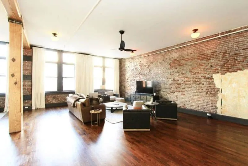 20180921034426569122000000-o