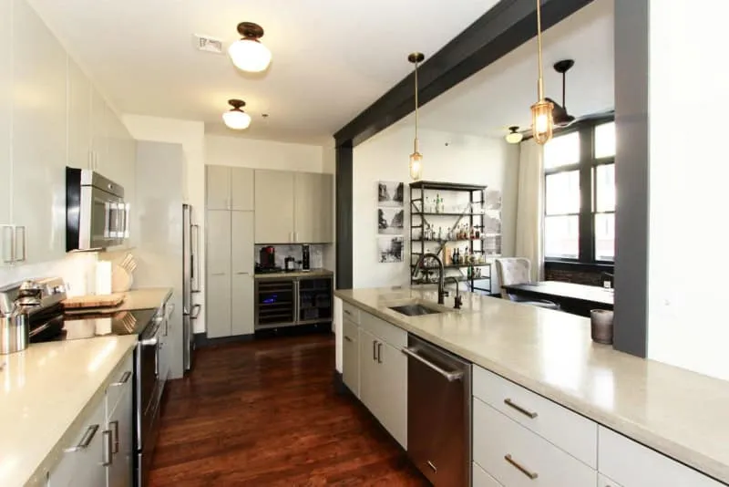 20180921034436105325000000-o