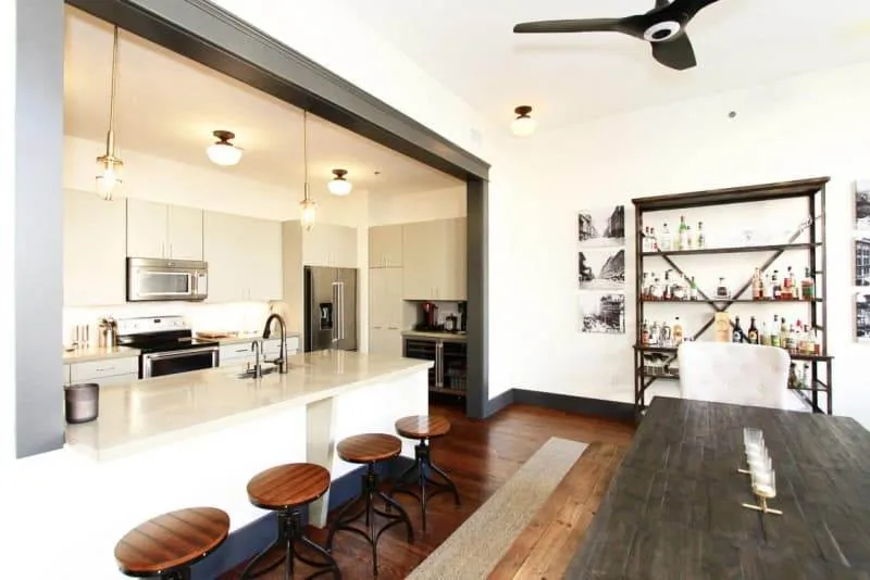 20180921034451956874000000-o