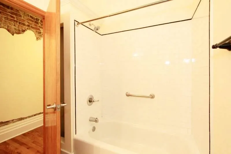 20181026222234827831000000-o