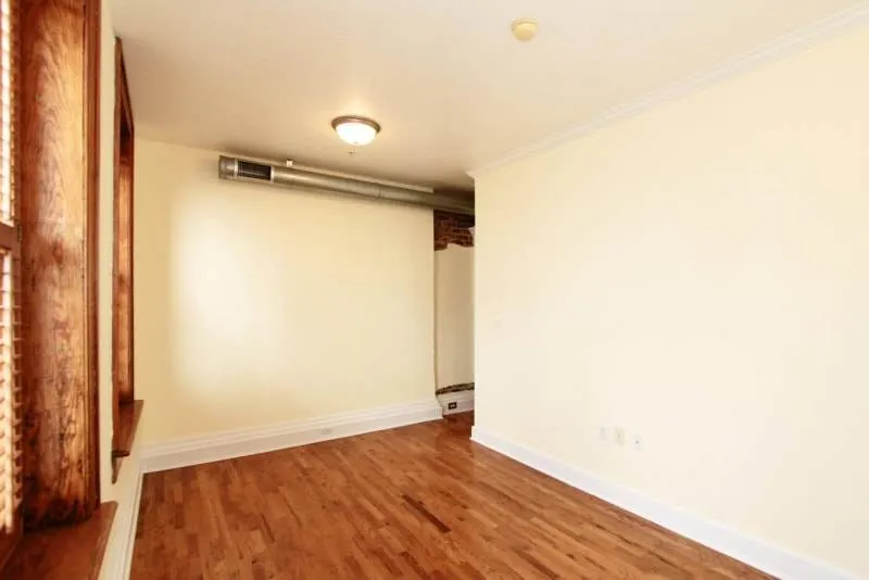 20181026222242648377000000-o