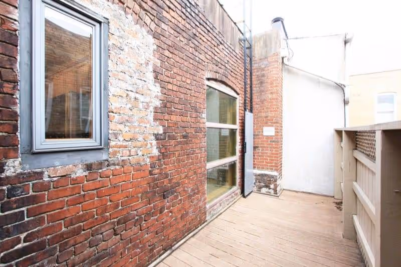 20181026222247616192000000-o