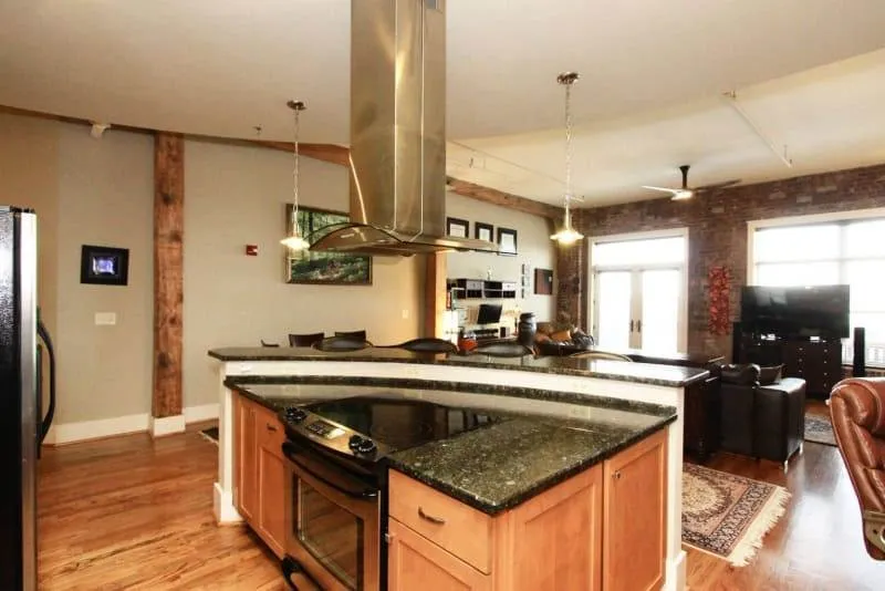 20181129114022798828000000-o