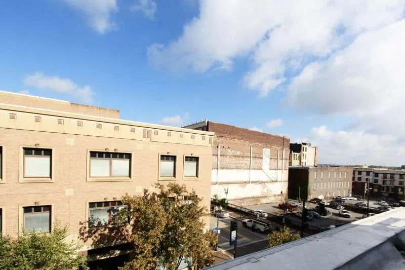 20190213230049566522000000-o