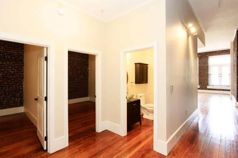 20190405120624449062000000-o