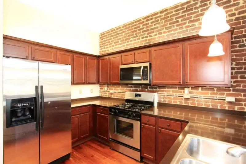 20190405120646562606000000-o