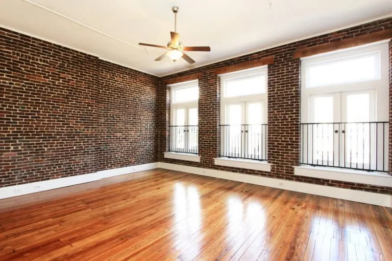 20190405120653873422000000-o